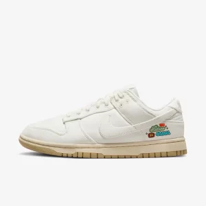 Dunk Low SE ‘The Future is Equal’ FD0868-133 (W)